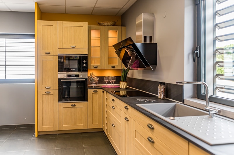 MENUISUD MAGASIN 111